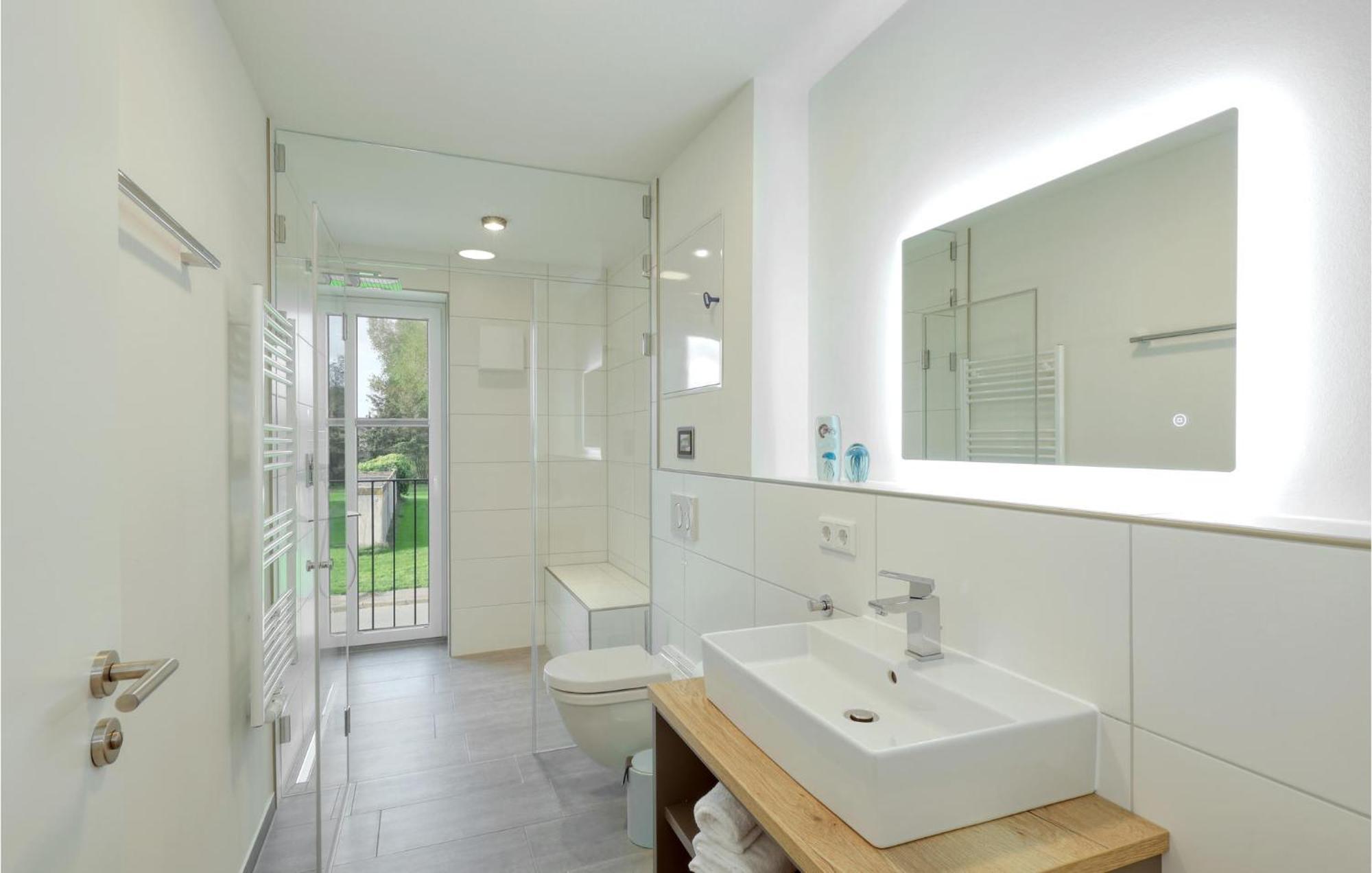 Beautiful Apartment In Nordstrand With Kitchen Exteriör bild