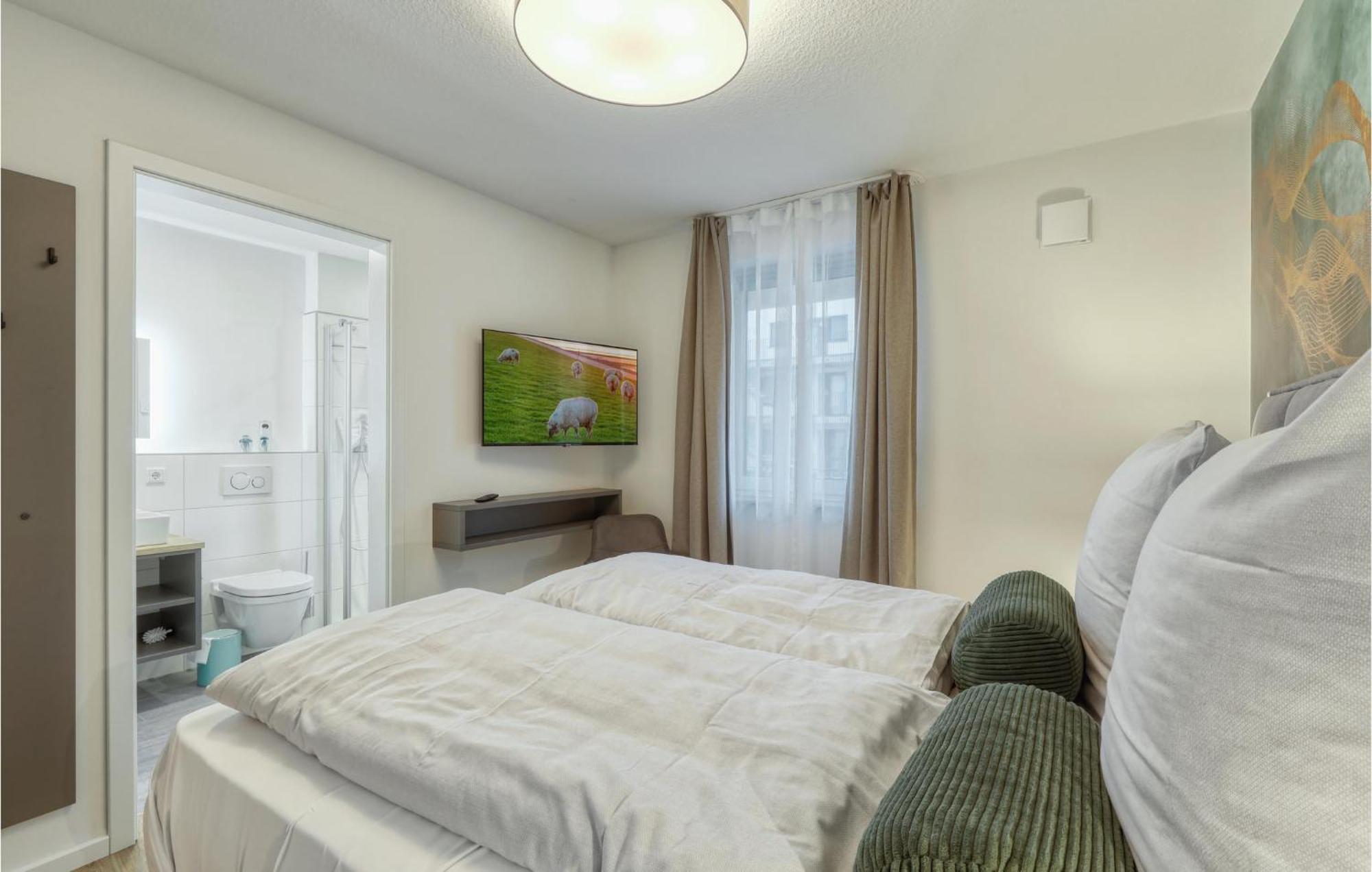 Beautiful Apartment In Nordstrand With Kitchen Exteriör bild